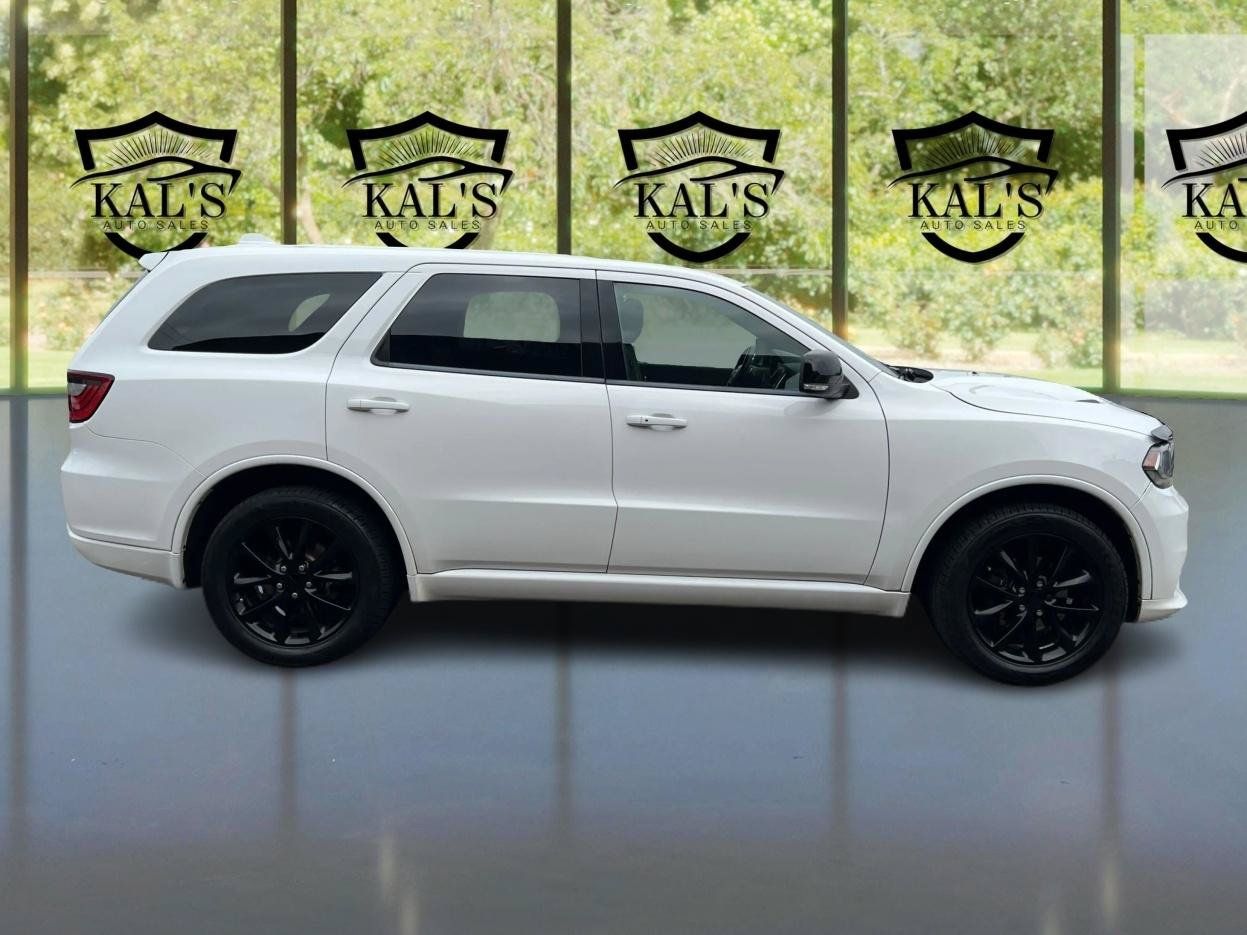 Used 2018 Dodge Durango GT w/ Blacktop Package AWD/4WD image 4