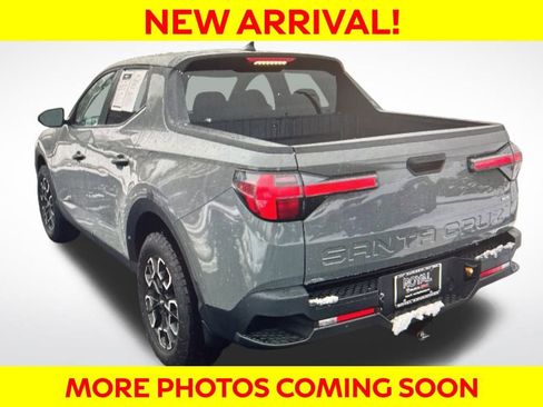 Used 2023 Hyundai Santa Cruz SEL image 4