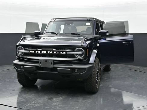 Used 2021 Ford Bronco Outer Banks AWD/4WD image 44