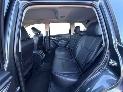 Used 2019 Subaru Forester Limited AWD/4WD image 16