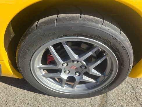 Used 2002 Chevrolet Corvette Z06 w/ Memory Pkg image 23