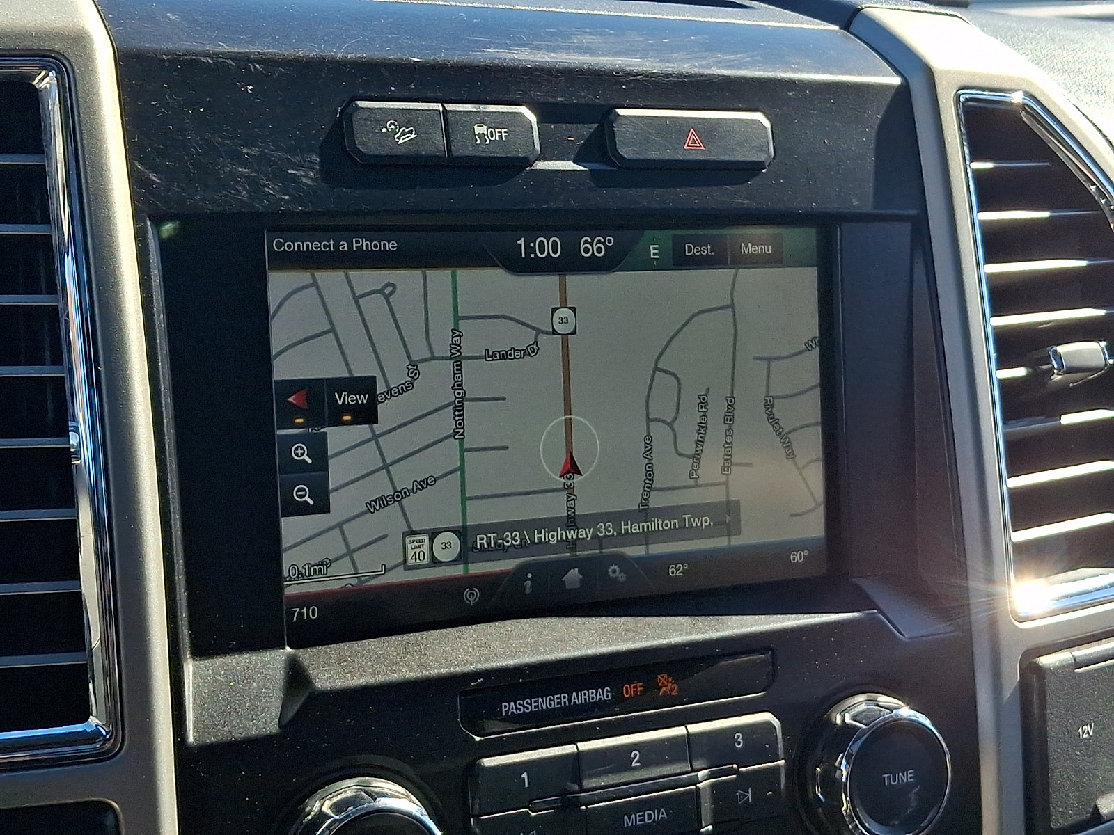 Used 2015 Ford F150 Lariat AWD/4WD image 18
