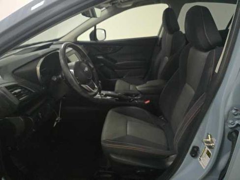 Used 2022 Subaru Crosstrek 2.0i Premium w/ Moonroof Package image 8