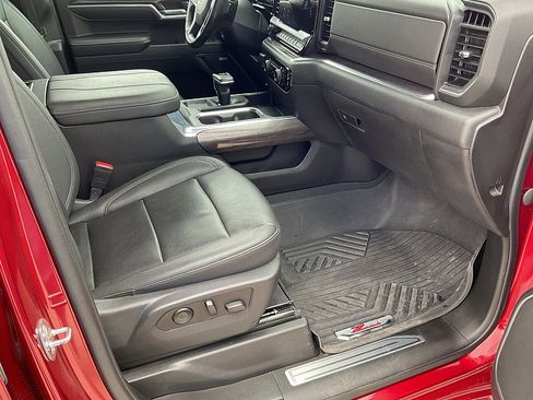 Used 2023 Chevrolet Silverado 1500 LTZ image 17