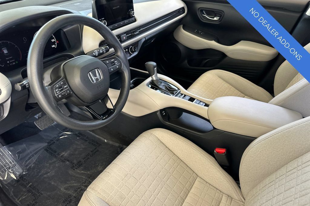 Certified 2024 Honda HR-V LX image 10
