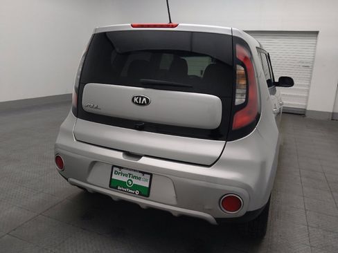 Used 2019 Kia Soul + image 7