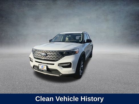 Used 2023 Ford Explorer Limited image 6