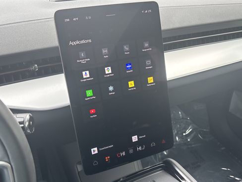 Used 2025 Polestar Polestar 3 image 18