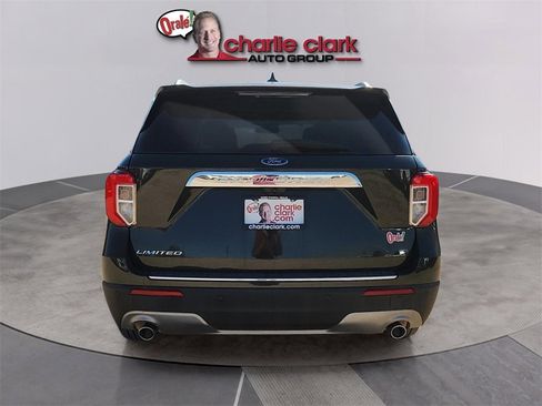 Used 2023 Ford Explorer Limited w/ Equipment Group 301A image 4