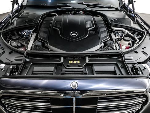 New 2026 Mercedes-Benz S 580 4MATIC Sedan image 11