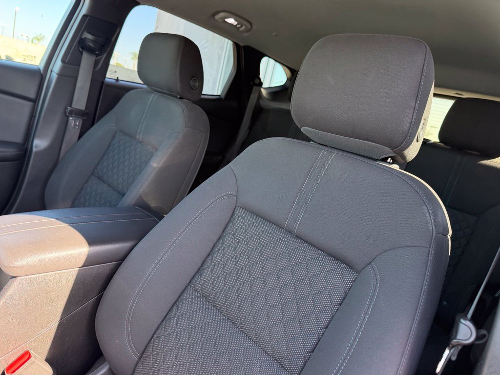 Used 2022 Chevrolet Blazer LT FWD image 12