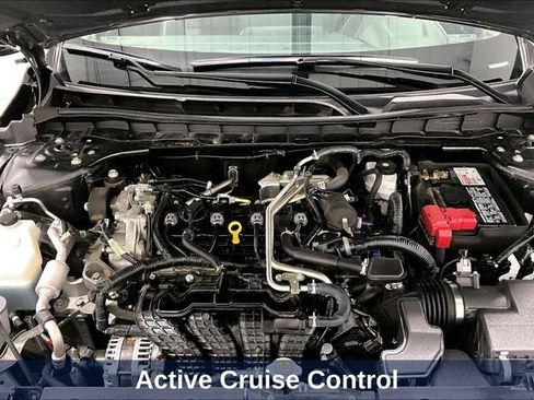 Used 2023 Nissan Altima AWD image 39