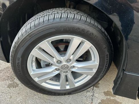 Used 2015 Nissan Quest Platinum image 10