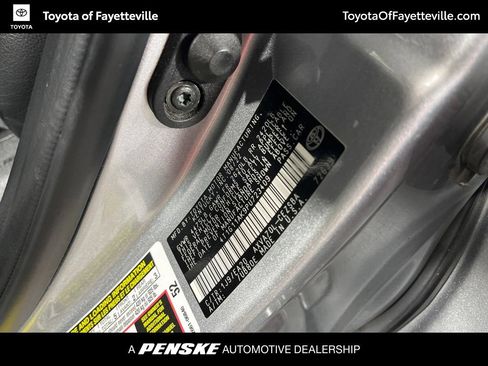 Used 2023 Toyota Camry SE FWD image 30