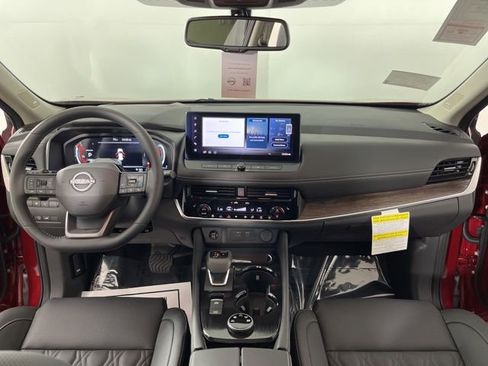 New 2026 Nissan Rogue Platinum AWD/4WD image 39