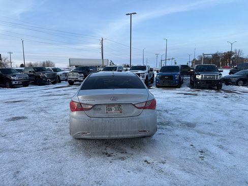 Used 2013 Hyundai Sonata GLS w/ Popular Equipment Pkg image 4