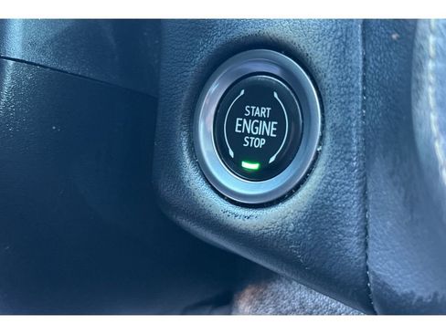 Used 2021 GMC Yukon SLT w/ SLT Premium Package image 27