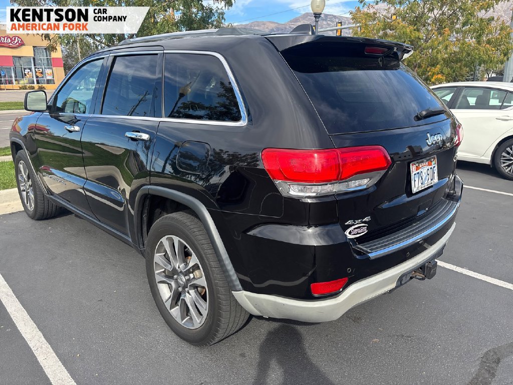 Used 2018 Jeep Grand Cherokee Limited w/ Luxury Group II AWD/4WD image 2