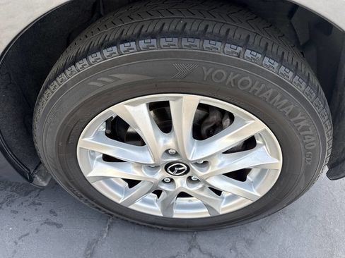 Used 2014 MAZDA MAZDA3 i Touring FWD image 29