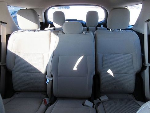 Used 2021 Ford Explorer 4WD image 15