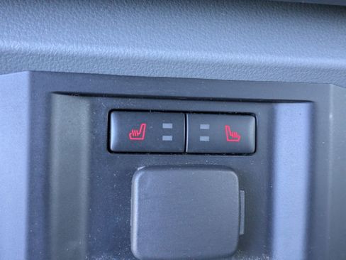 Used 2021 Ford F150 Lariat w/ Equipment Group 502A High AWD/4WD image 21