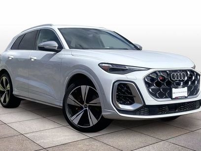 New 2026 Audi SQ5 Premium Plus