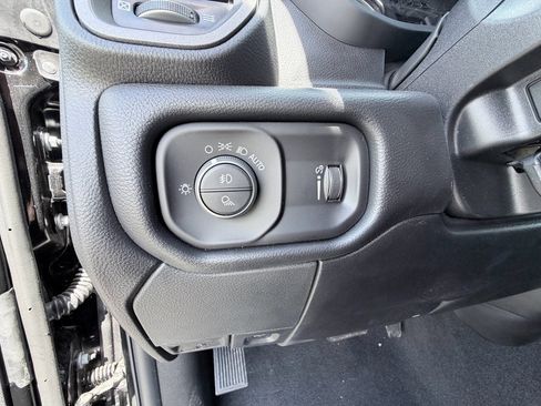 New 2026 RAM 2500 Tradesman AWD/4WD image 13