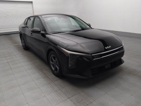 Used 2025 Kia K4 FWD image 13