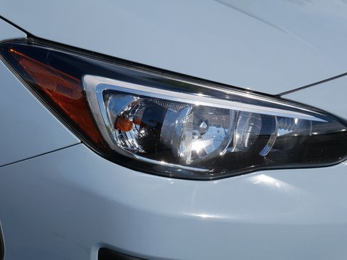 Used 2021 Subaru Crosstrek 2.5i Sport w/ Moonroof Package AWD/4WD image 16