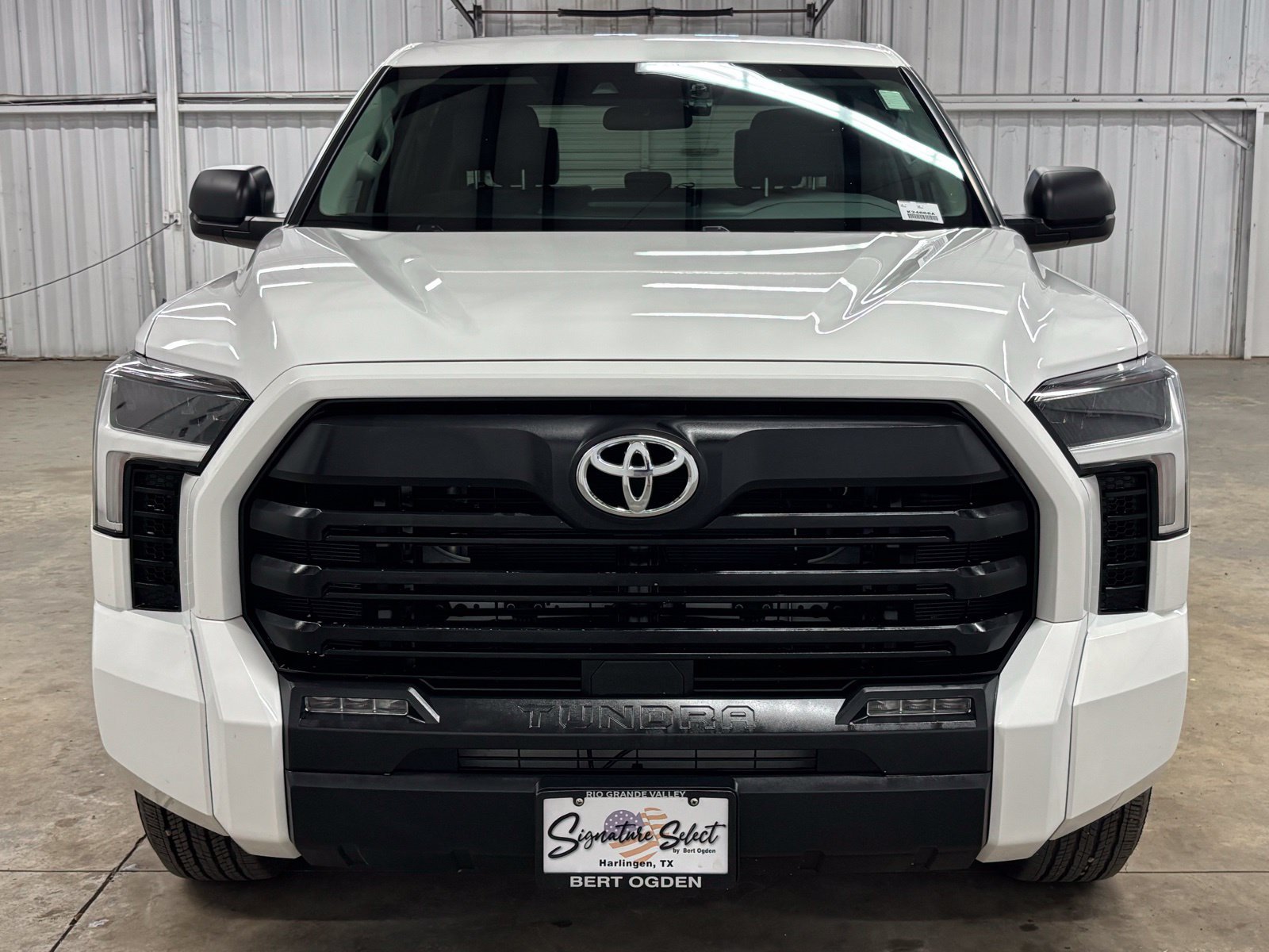 Used 2024 Toyota Tundra SR5 RWD image 2