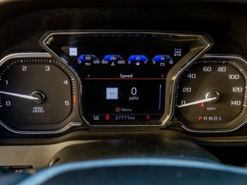 Used 2022 GMC Sierra 2500 Denali w/ Denali Ultimate Package image 20