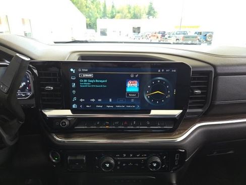Used 2024 Chevrolet Silverado 2500 LT w/ Z71 Sport Edition AWD/4WD image 64