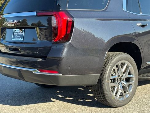 New 2026 GMC Yukon Elevation image 15