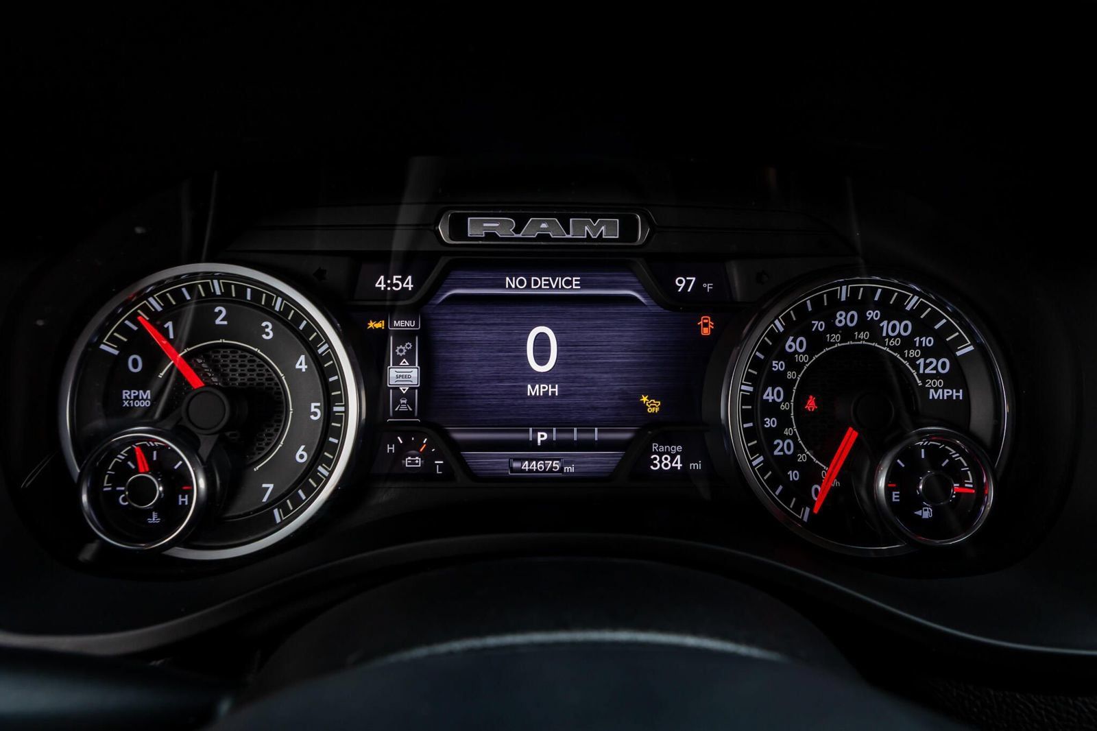 Used 2025 RAM 1500 Big Horn AWD/4WD image 18