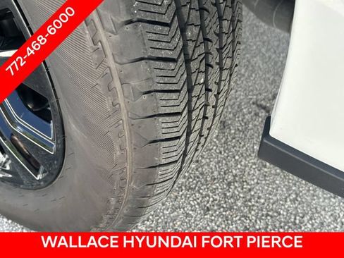 Used 2025 Ford F150 Lariat w/ Equipment Group 501A Mid AWD/4WD image 12
