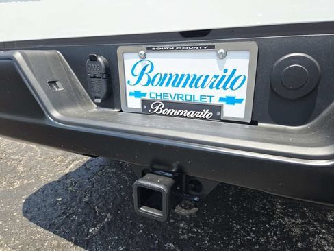 New 2026 Chevrolet Silverado 1500 W/T w/ WT Value Package AWD/4WD image 11