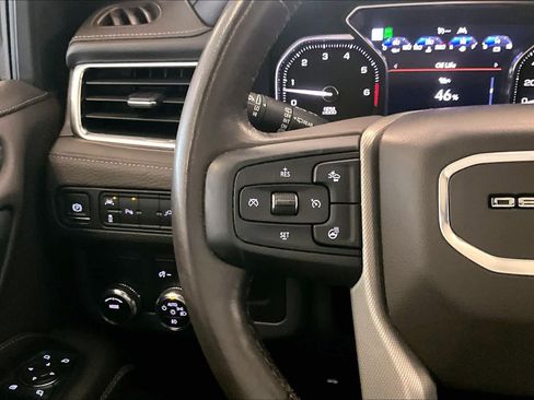Used 2021 GMC Yukon XL Denali RWD image 22