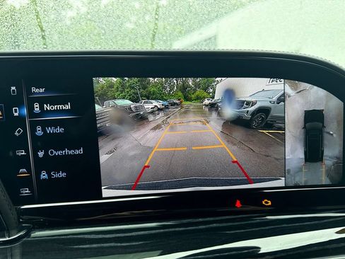 Used 2021 Cadillac Escalade Sport w/ Driver Assist Tech Package AWD/4WD image 33