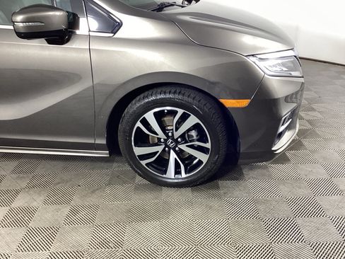 Used 2020 Honda Odyssey Elite image 7