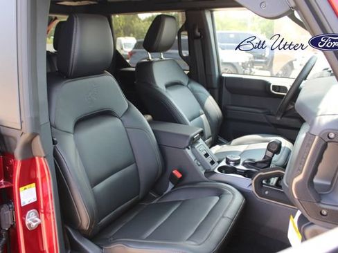 New 2026 Ford Bronco Badlands AWD/4WD image 7