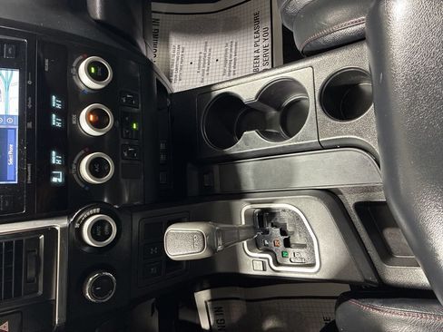 Used 2020 Toyota Sequoia TRD Pro AWD/4WD image 33
