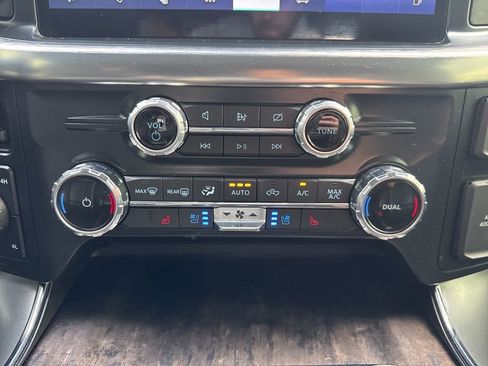 Certified 2022 Ford F150 Lariat image 30