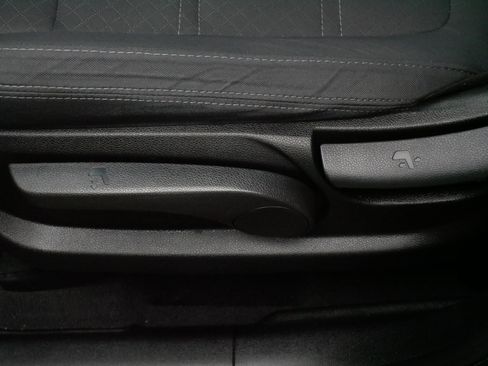 Used 2018 Kia Sorento LX AWD/4WD image 20