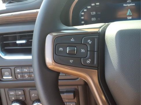 Used 2024 Chevrolet Tahoe High Country image 15