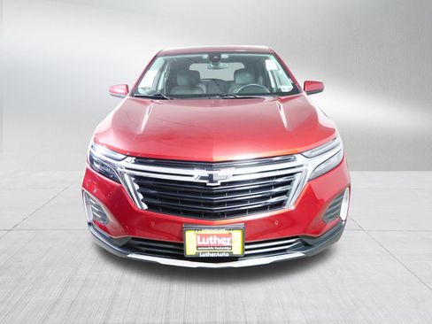 Used 2023 Chevrolet Equinox LT FWD image 2
