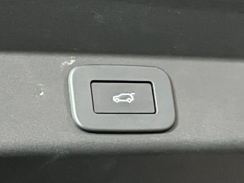 Used 2023 Land Rover Range Rover Sport SE Dynamic AWD/4WD image 11