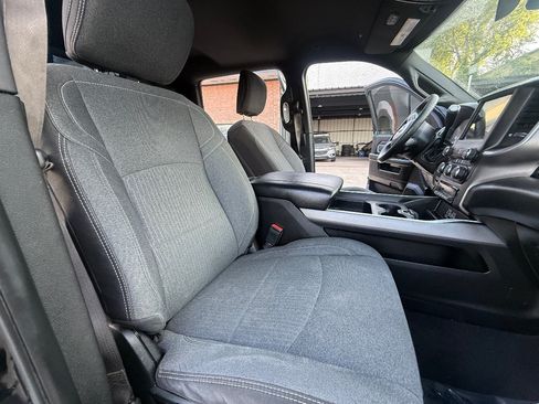 Used 2019 RAM 2500 Big Horn RWD image 17