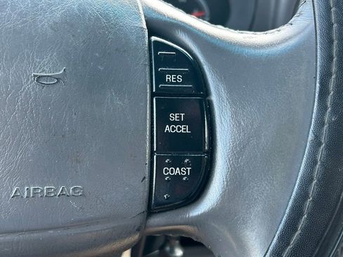Used 2002 Ford F150 XLT RWD image 25