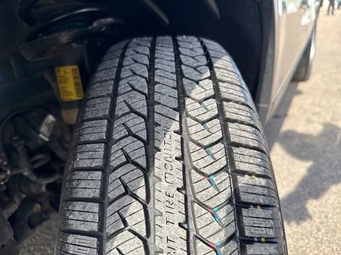 Used 2017 Chevrolet Trax LT image 40