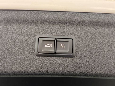 Used 2016 Audi Q3 2.0T Premium Plus image 19